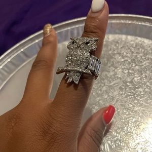 Stretchable silver owl ring
